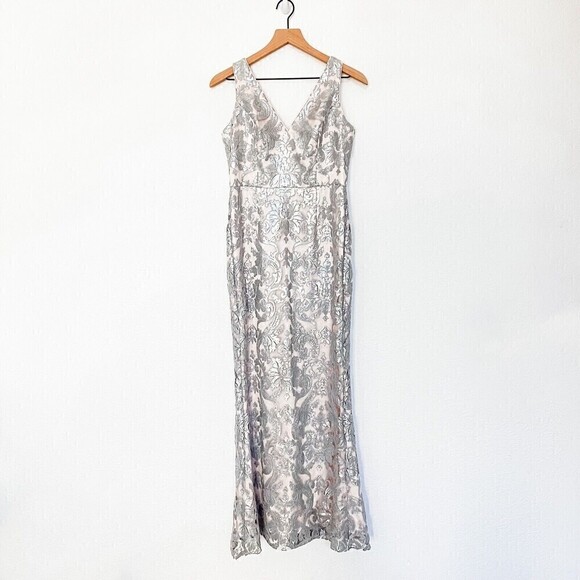 Eliza J Embroidered Sequin Dress Size 8 - Picture 4 of 10